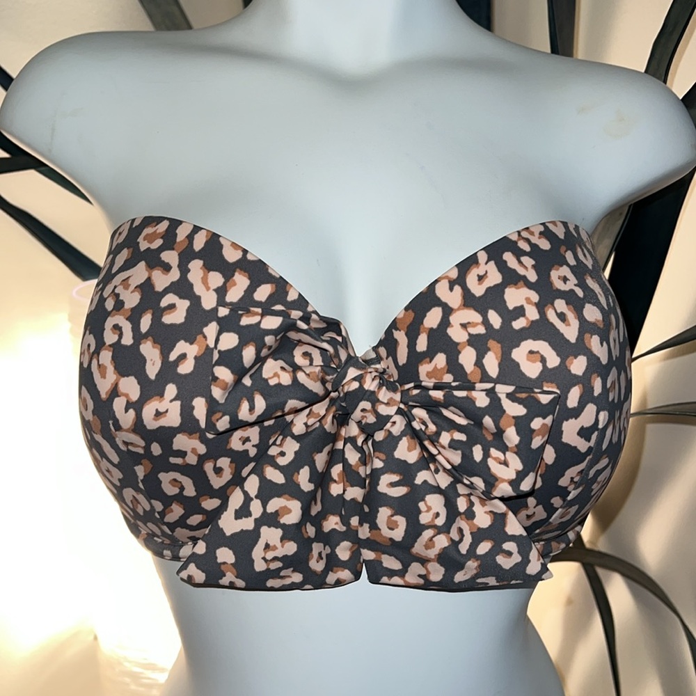 Bikini Set - Picture 3 of 15